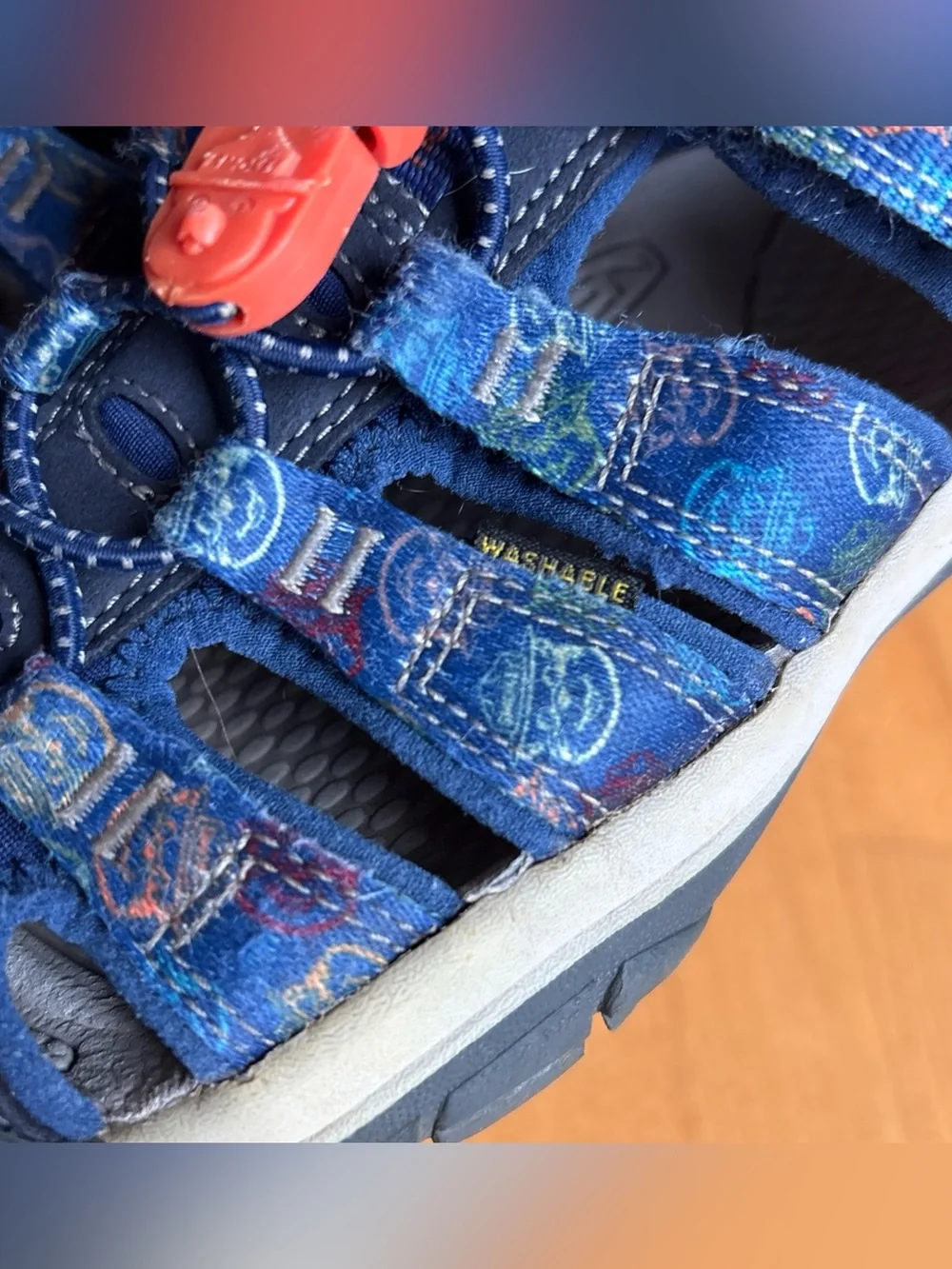 KEEN Newport H2 Blue Sandals Youth Boys Kids Sz 4 Smokey The Bear Shoes Hiking